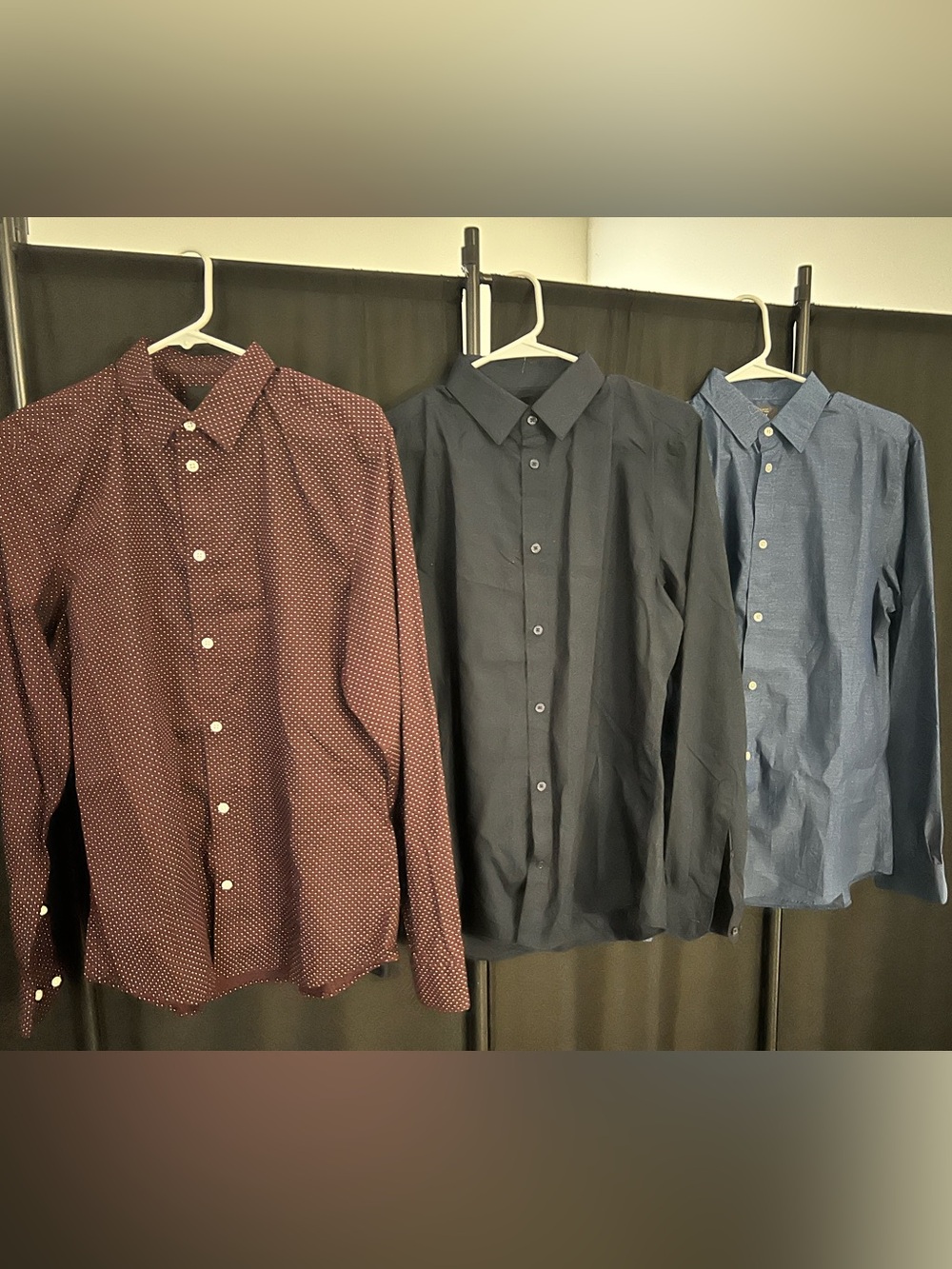H&M Men's Burgundy Dot, Navy Blue, and Blue Button-Down Shirts - 3 Pack